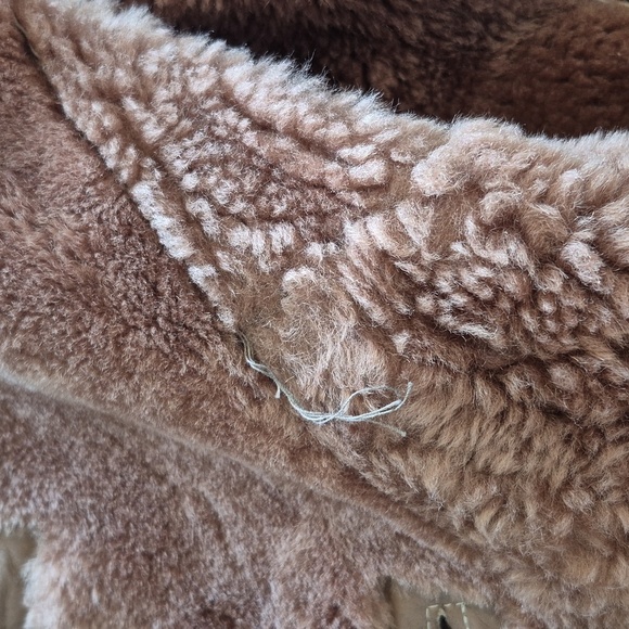 Vintage Leather Ranch 1980s Dolman Sleeve Tan Shearling Jacket, Size M - Picture 14 of 15